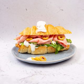 Croissant Mr. Morgan