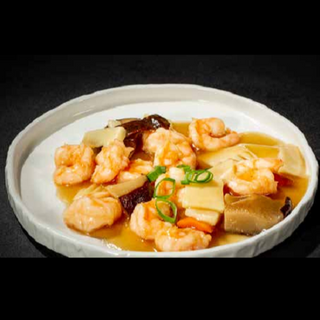 282 Gamberi con funghi e bambù