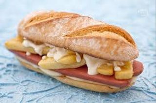 Panino con wurstel