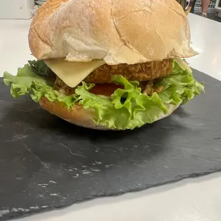 Hamburguesa Crispi BBQ