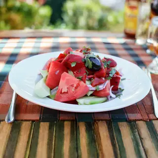 Селска салата (400г)