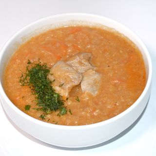 Капусняк зі свининою (300/50г)