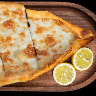 Пиде с сыром