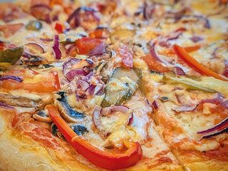 Veggie Pizza 12 in 1050 (1050g)