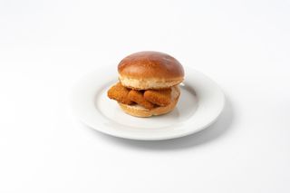 Pohovani kačkavalj u lepinji 140g