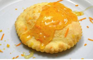 Ricottella con marmellata di arance