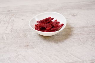 Salată de sfeclă roșie si hrean