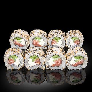 Урамаки Филаделфия пушена сьомга (8 бр - 200 гр)