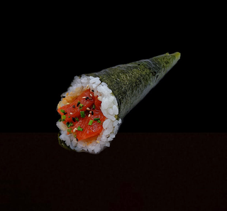 Temaki atún spicy