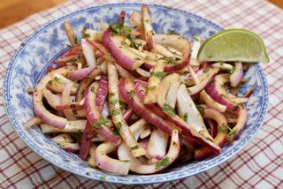 Onion salad