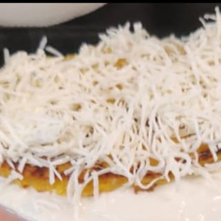 Queso con cochino frito