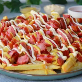 Papas locas salchipapa