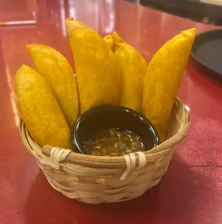 Canasta de empanadas (5 uds.)