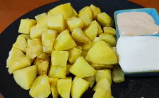 Bravas