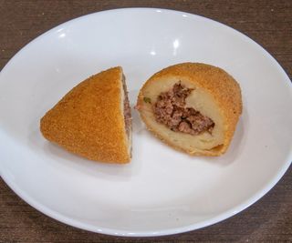 Rissóis de Carne Picada