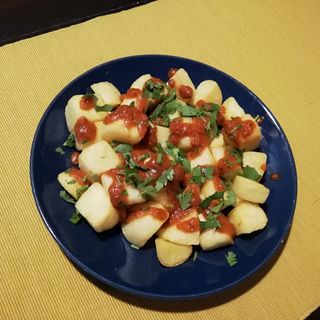 Patatas bravas