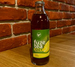 FuzeTea cytrynowa z czarną herbatą i trawą cytrynową 0,25l