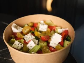 Грецький салат (320g)