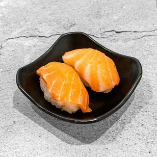 Nigiri De Salmón (2 Pzs.)