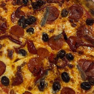 Pizza diavoletta 36 cm.)