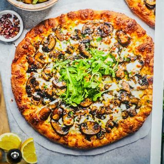 Pizza Mushroom Com cola