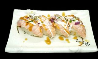Nigiri Flameado (2 Pza.)