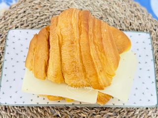 Croissant Queijo