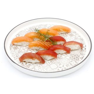 133.Sushi sake maguro