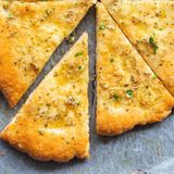 Pizza Garlic Bread  (Medium)