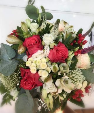 Bukiet kwiatowy "Urodzinowy"