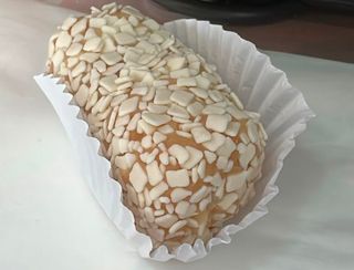 ⁠Coxinha Branco