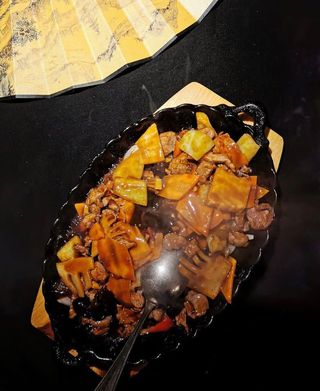 Pui la plita incinsa