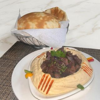 Hummus With Camel Meat