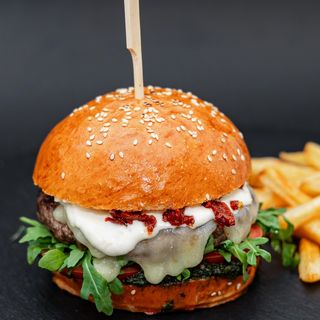 Бургер итальянский/ Burger Italian