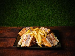 Club house sándwich