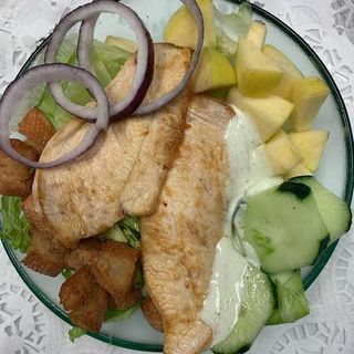 Ensalada De Pollo Asado