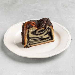 Маковый рулет, сироп амеретто