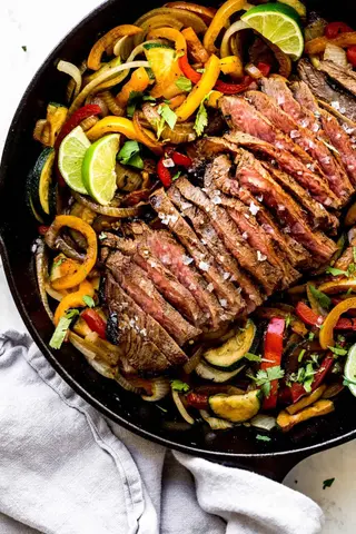 Plat Steak Sauce Champignon