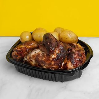 Pollo Entero con Patatas
