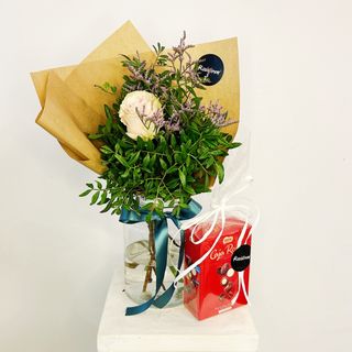 Pack Infinito "Rosa Rosa + Caja De Bombones Nestlé " 