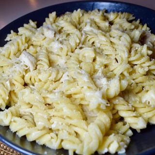 Massa Fusilli Mix de Queijos (quente)
