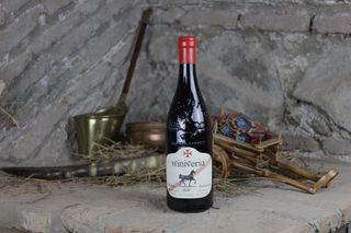 ვინივერია ქინძმარაული 750მლ