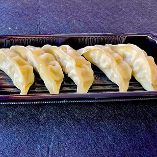 71 RAVIOLIS CON TERNERA 5U（牛饺）/RAVIOLI WITH VEAL 5U