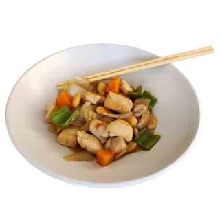 Pollo salteado con almendras