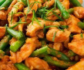 Padd Prik Tai De Gambas