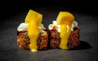 321. Hosomaki mango 4 pezzi