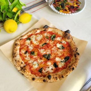 Pizza Margherita