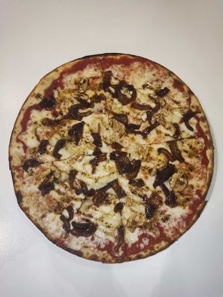 Pizza Formaggio Di Capra