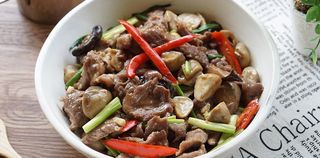 Fried Meat with Oyster Sauce