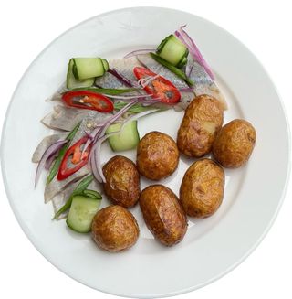 Оселедець з картоплею (150/200/60 г)